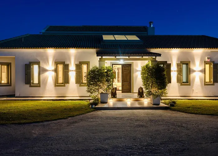 Villa Felicity Svoronata